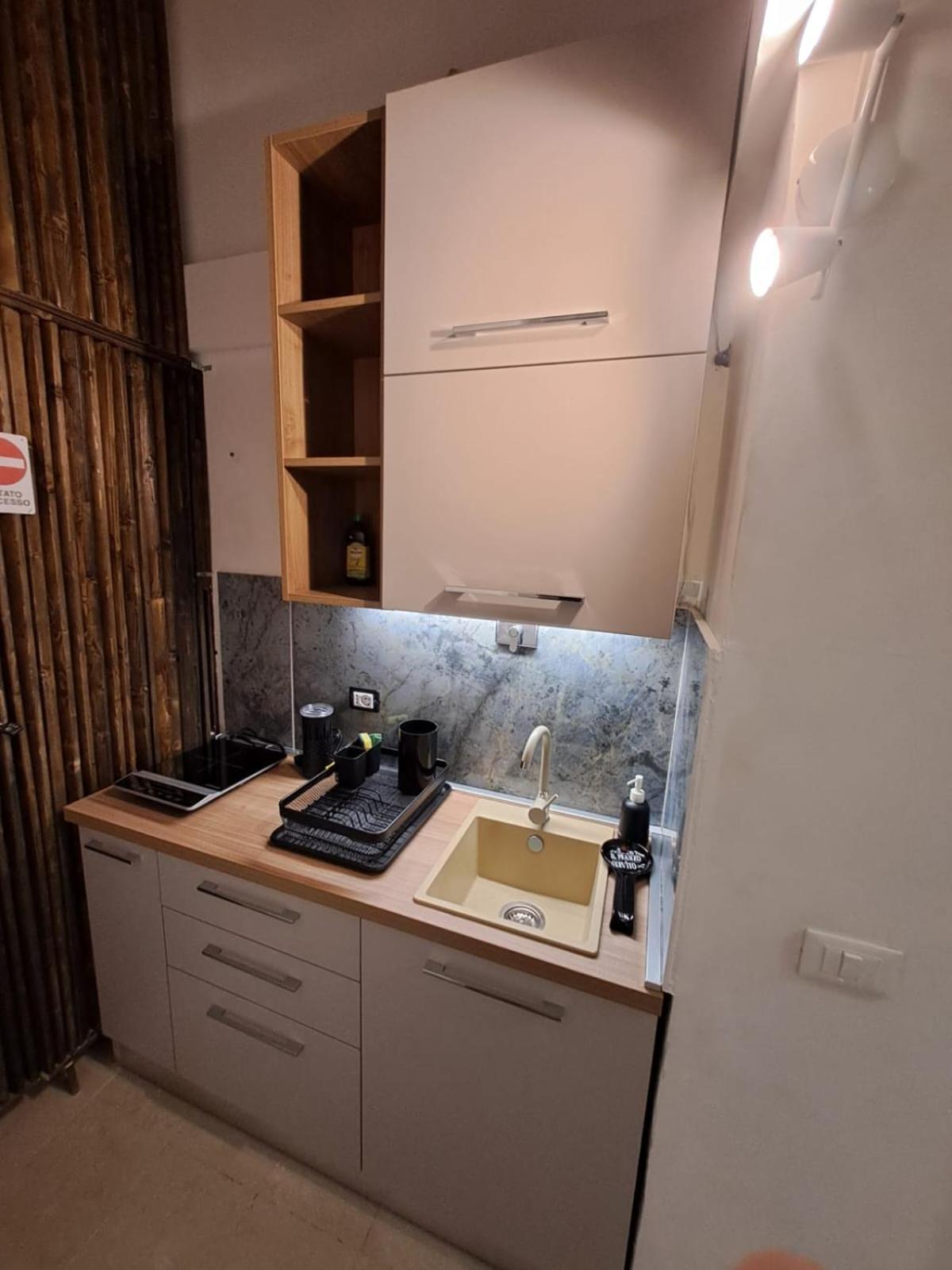 Emperooms Guest House Ρώμη Εξωτερικό φωτογραφία